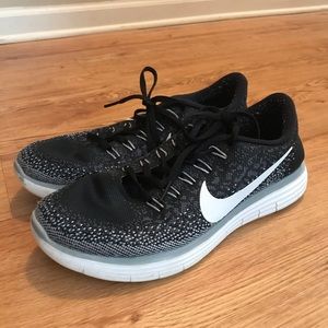 Nike Free Run Distance Running Shoes